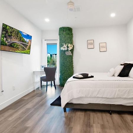 Nest Away 2 Queen Near Ewr-Penn- Free Parking Apartment Newark Bagian luar foto
