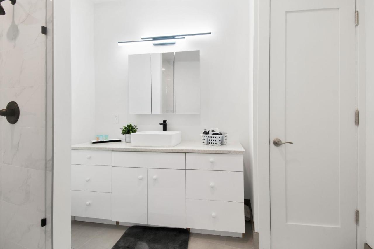 Nest Away 2 Queen Near Ewr-Penn- Free Parking Apartment Newark Bagian luar foto